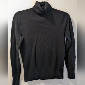 J Crew black fitted turtleneck sweater, Medium